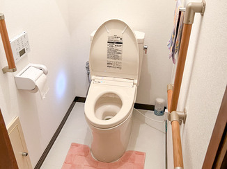 トイレリフォーム 床を補強した、安心して使えるトイレ