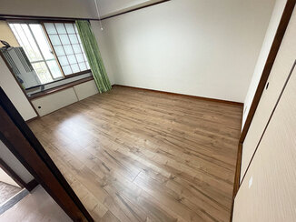 内装リフォーム 家具移動もしやすく、シックに仕上がったお部屋